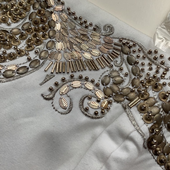 NWT 🤍🤎White House Black Market WHBM Floral Sequin Embellished Bustier Crop Top - Picture 6 of 16